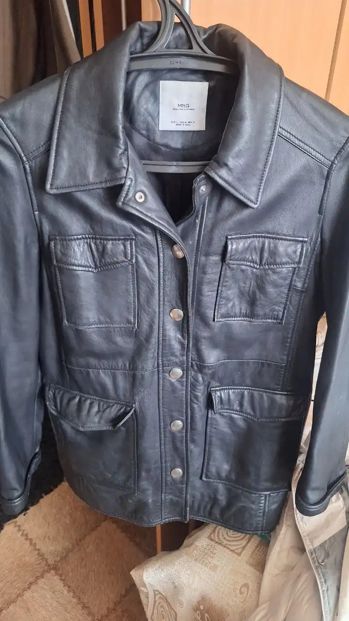 Куртка женская кожаная размер L - Верхняя одежда (Одежда) в Балашиха