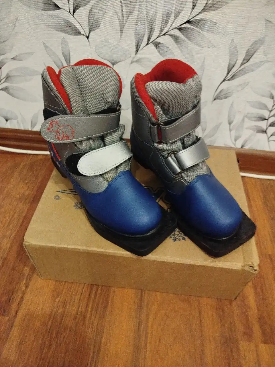 Детские лыжные ботинки 33 размер - Лыжные ботинки (Товары для детей) в Балашиха