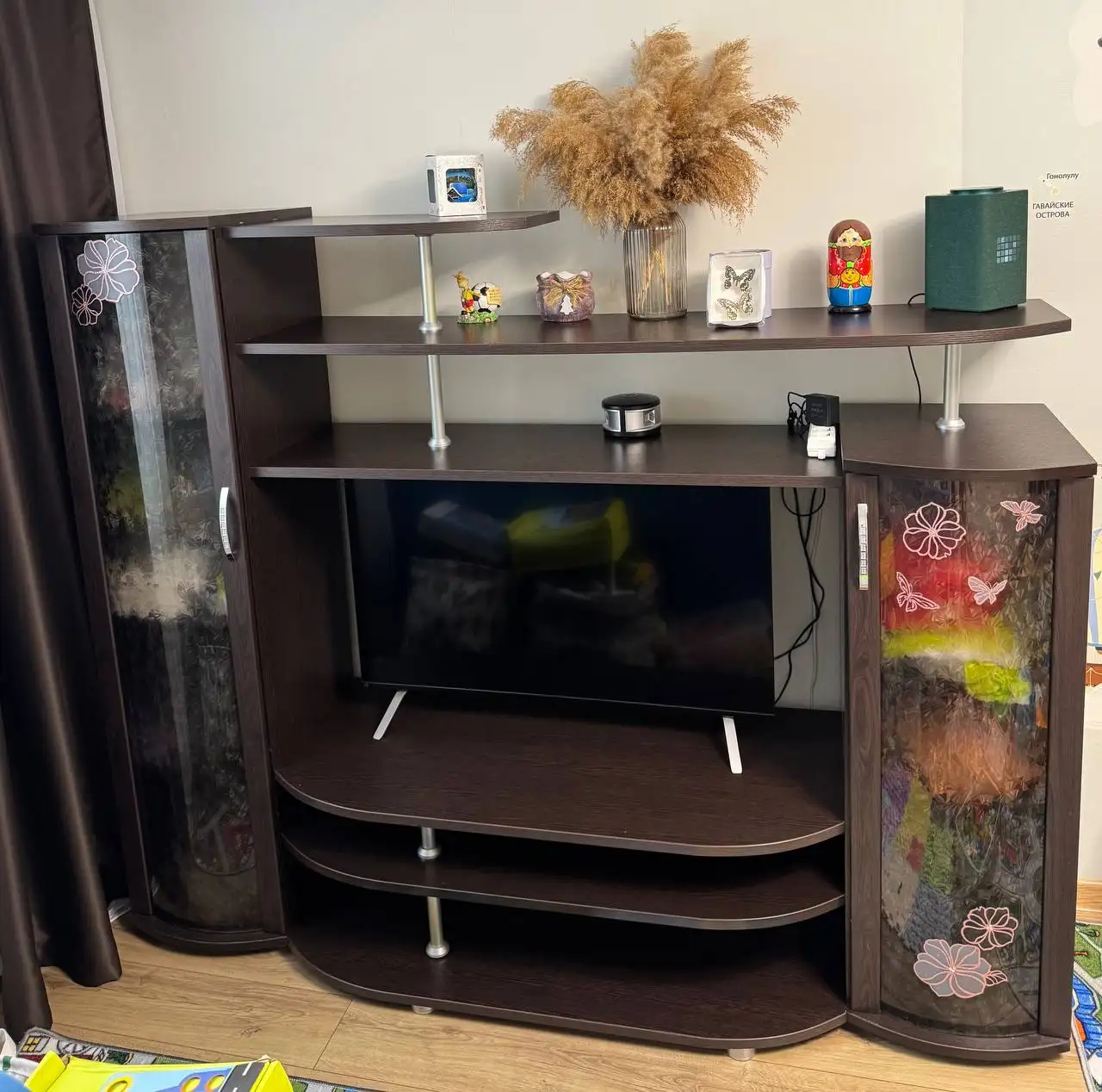 Продажа стенки в отличном состоянии - Мебель (Для дома и дачи) в Новое Павлино