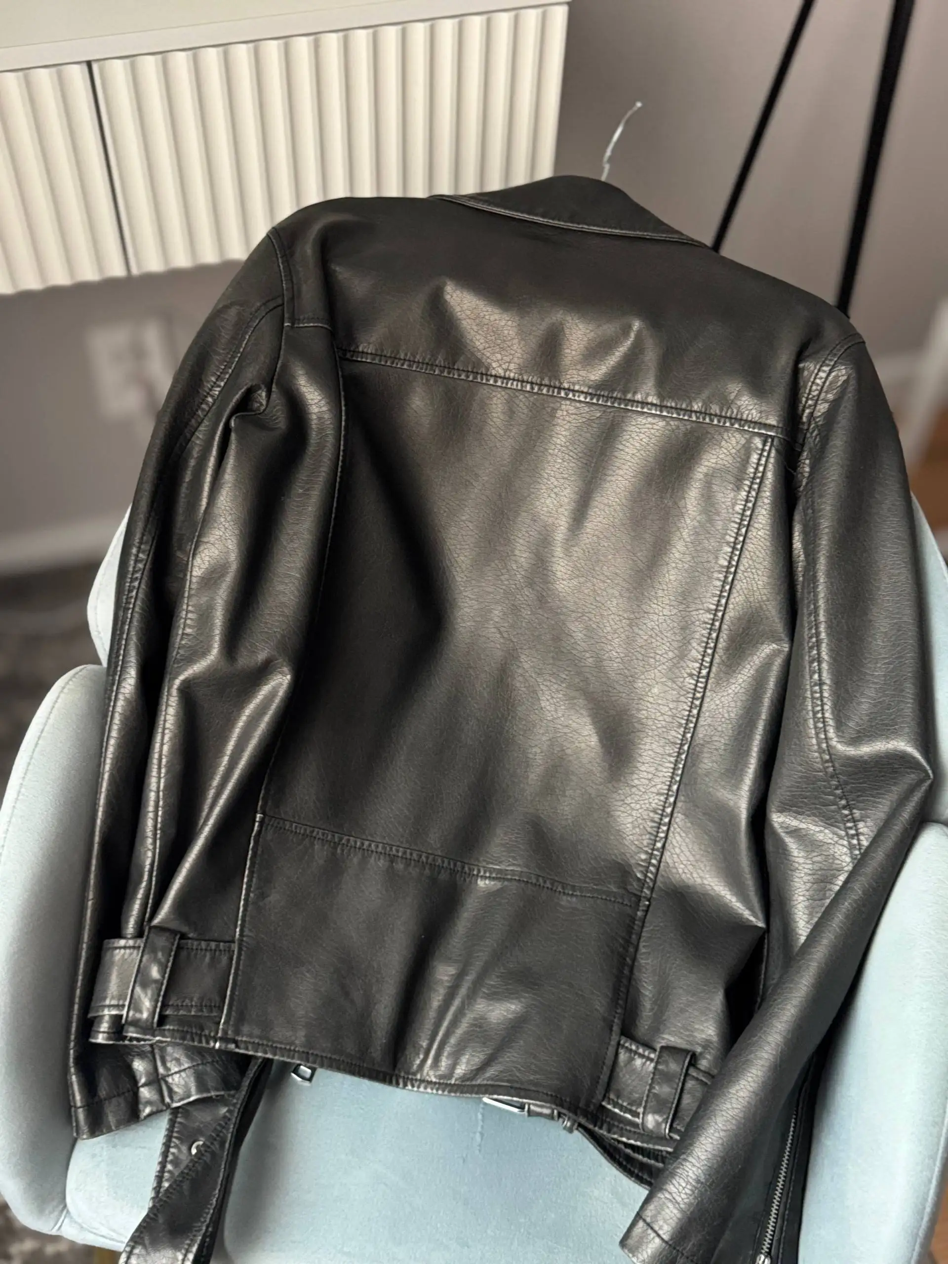 Продажа одежды в отличном состоянии - Одежда в Балашиха