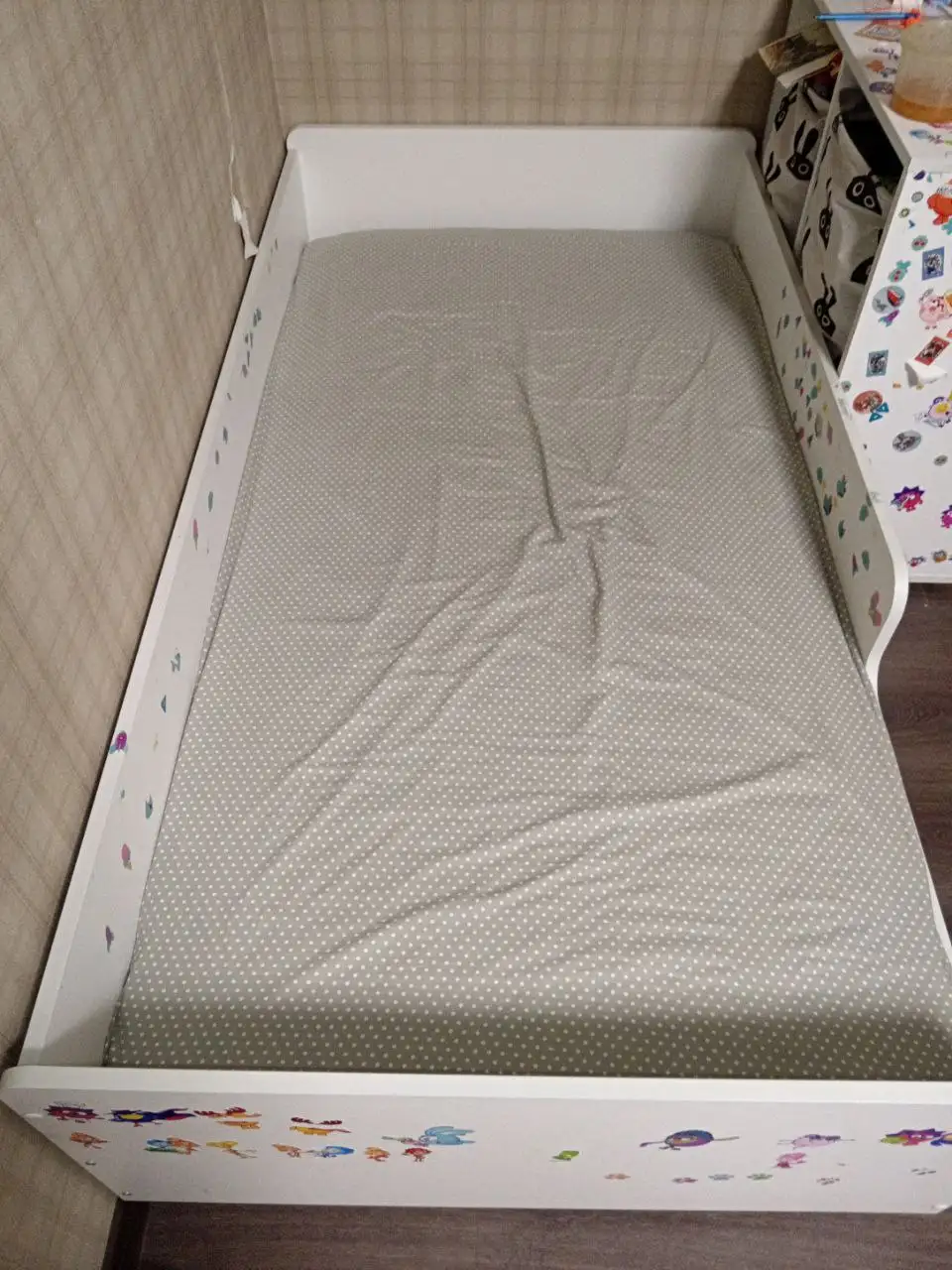 Кровать на колесах с матрасом - Барахолка в Балашиха