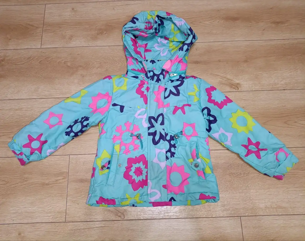 Курточка на весну, размер 104 см - Детская одежда (Одежда) в Балашиха