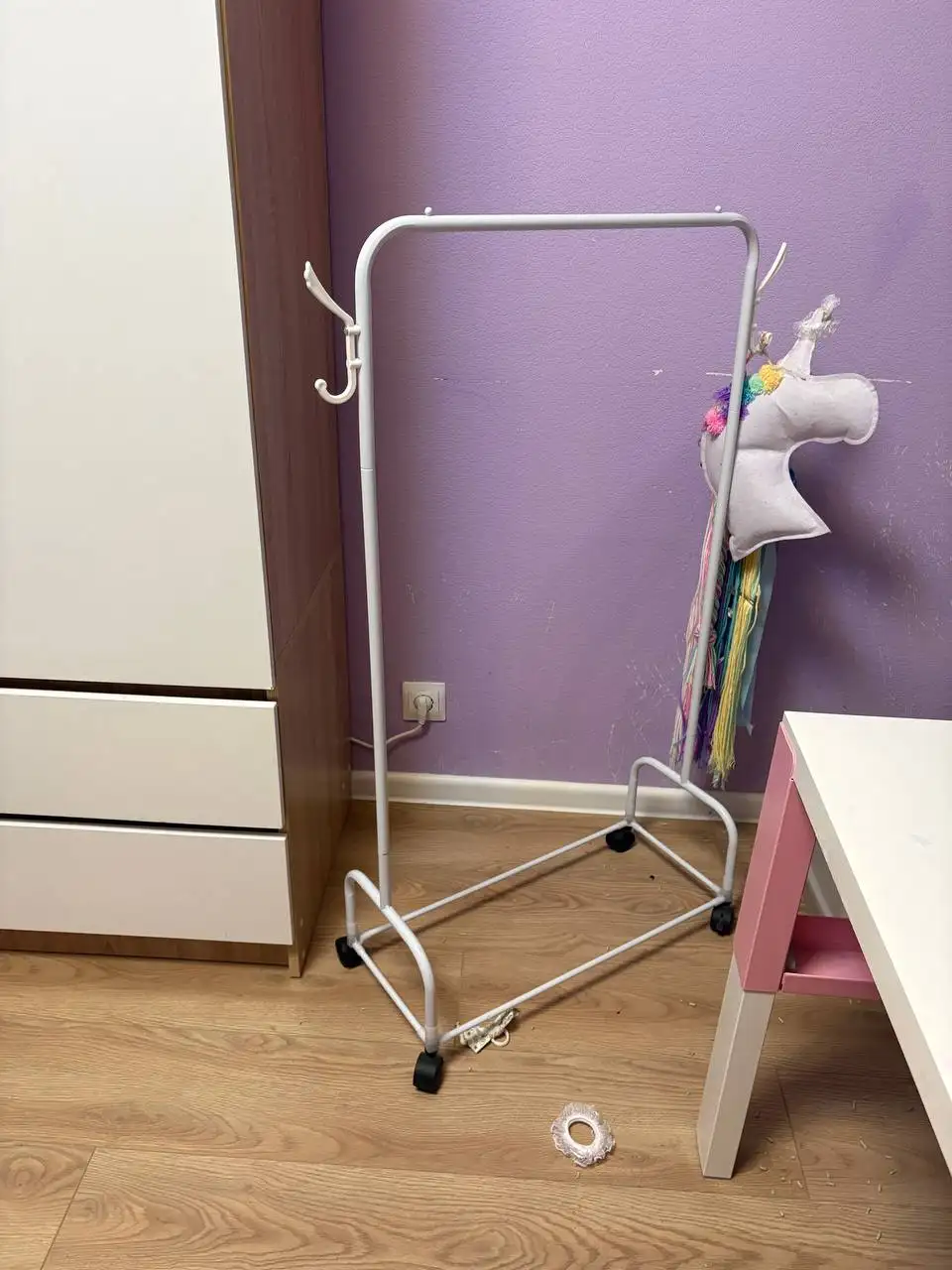 Мебель для дома: стол, стул, вешалка - Мебель (Для дома и дачи) в Балашиха