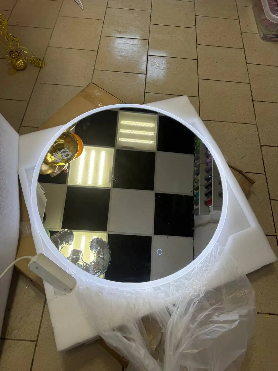 Продажа зеркал с подсветкой - Зеркала (Барахолка) в Балашиха