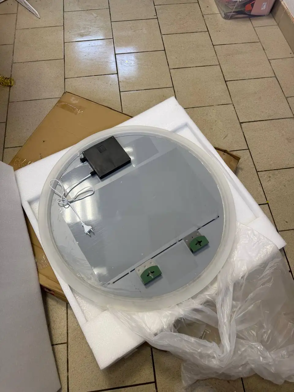 Продажа зеркал с подсветкой - Зеркала (Барахолка) в Балашиха