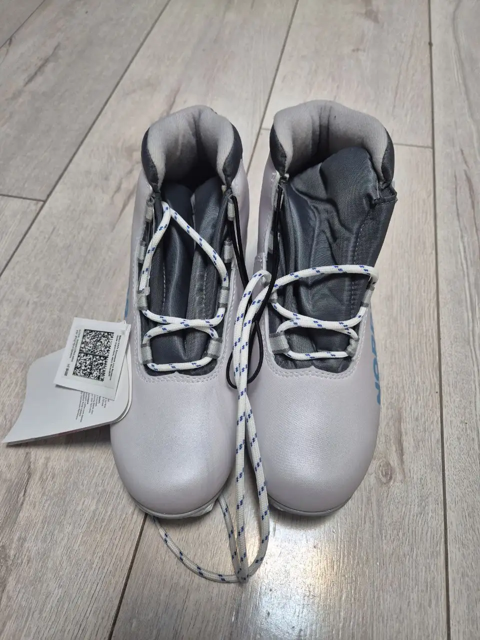 Продажа новых беговых лыжных ботинок - Спортивный инвентарь (Барахолка) в Балашиха