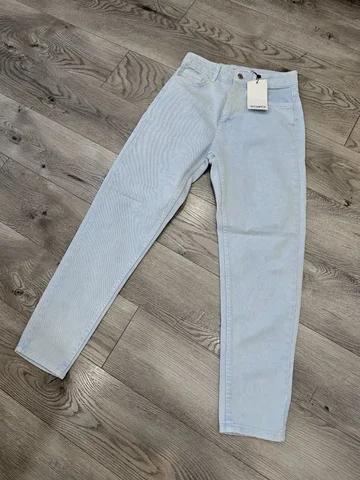 Новые джинсы Mom XS - Джинсы в Балашиха