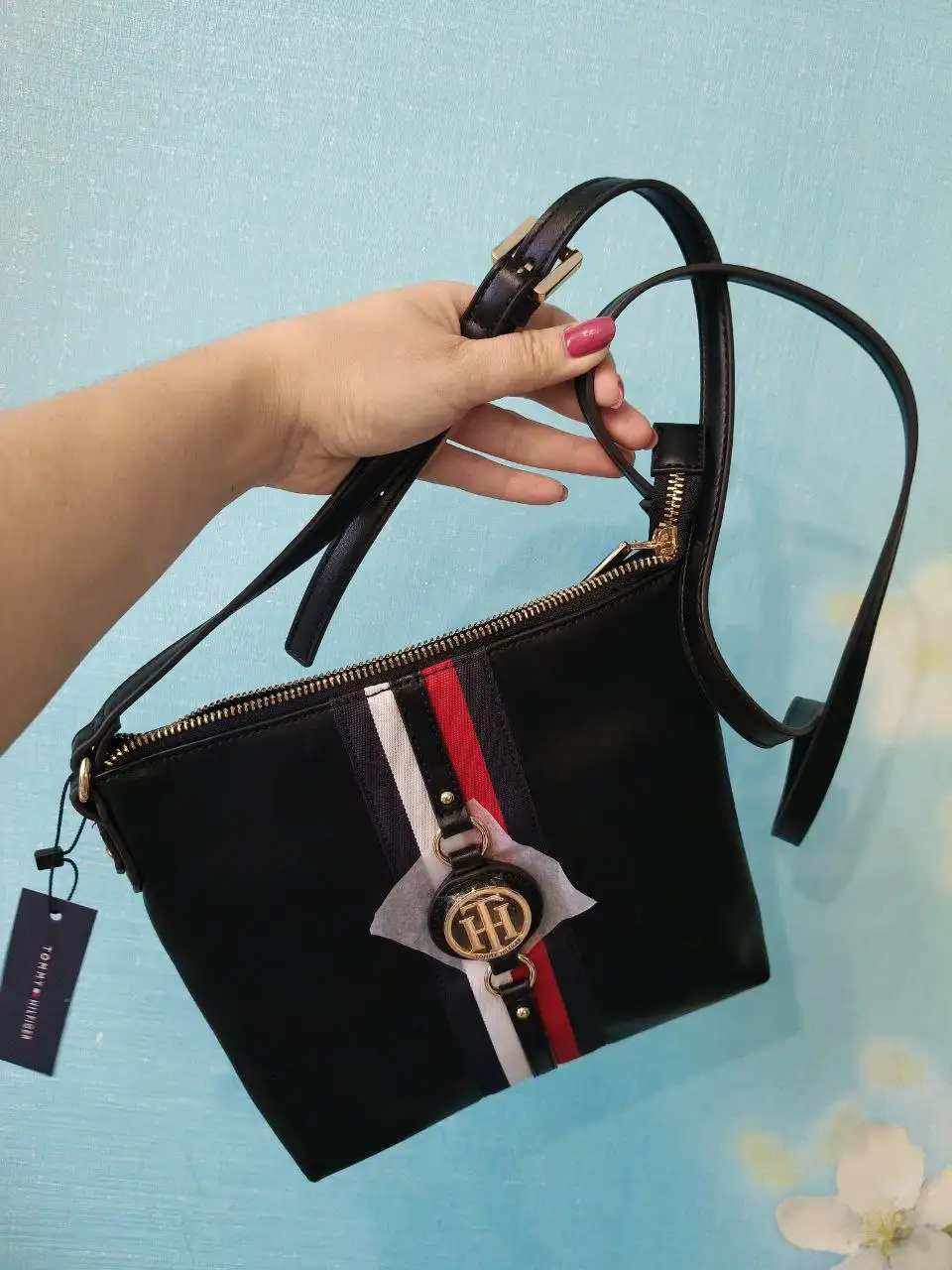 Сумка Tommy Hilfiger новая оригинал - Сумки (Одежда) в Балашиха