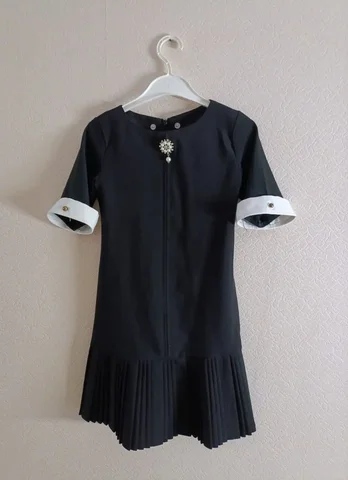 Школьное платье черное размер 128 см - Нижнее белье/Носки в Балашиха