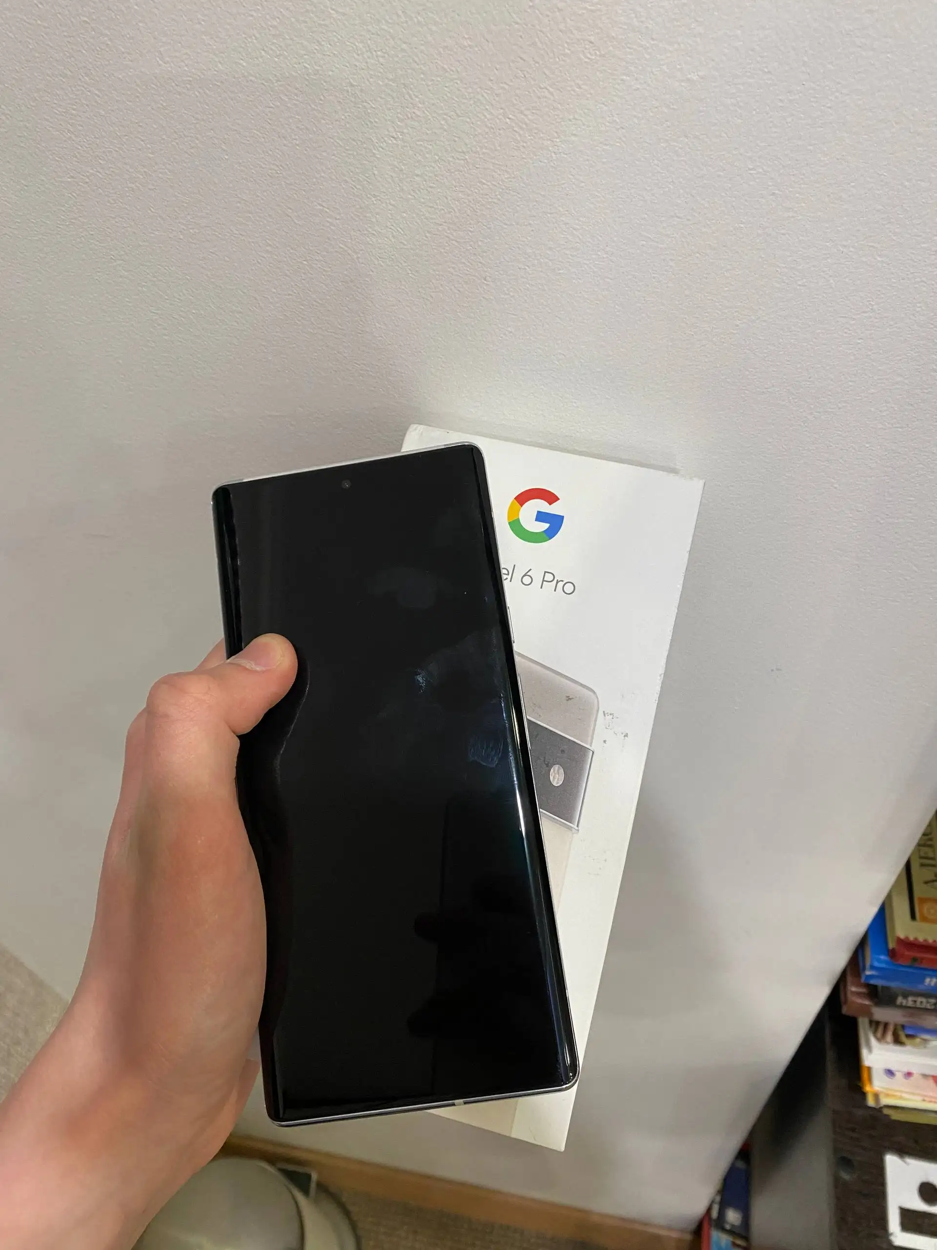 Смартфон в хорошем состоянии с царапинами на экране - Смартфоны (Электроника) в Балашиха