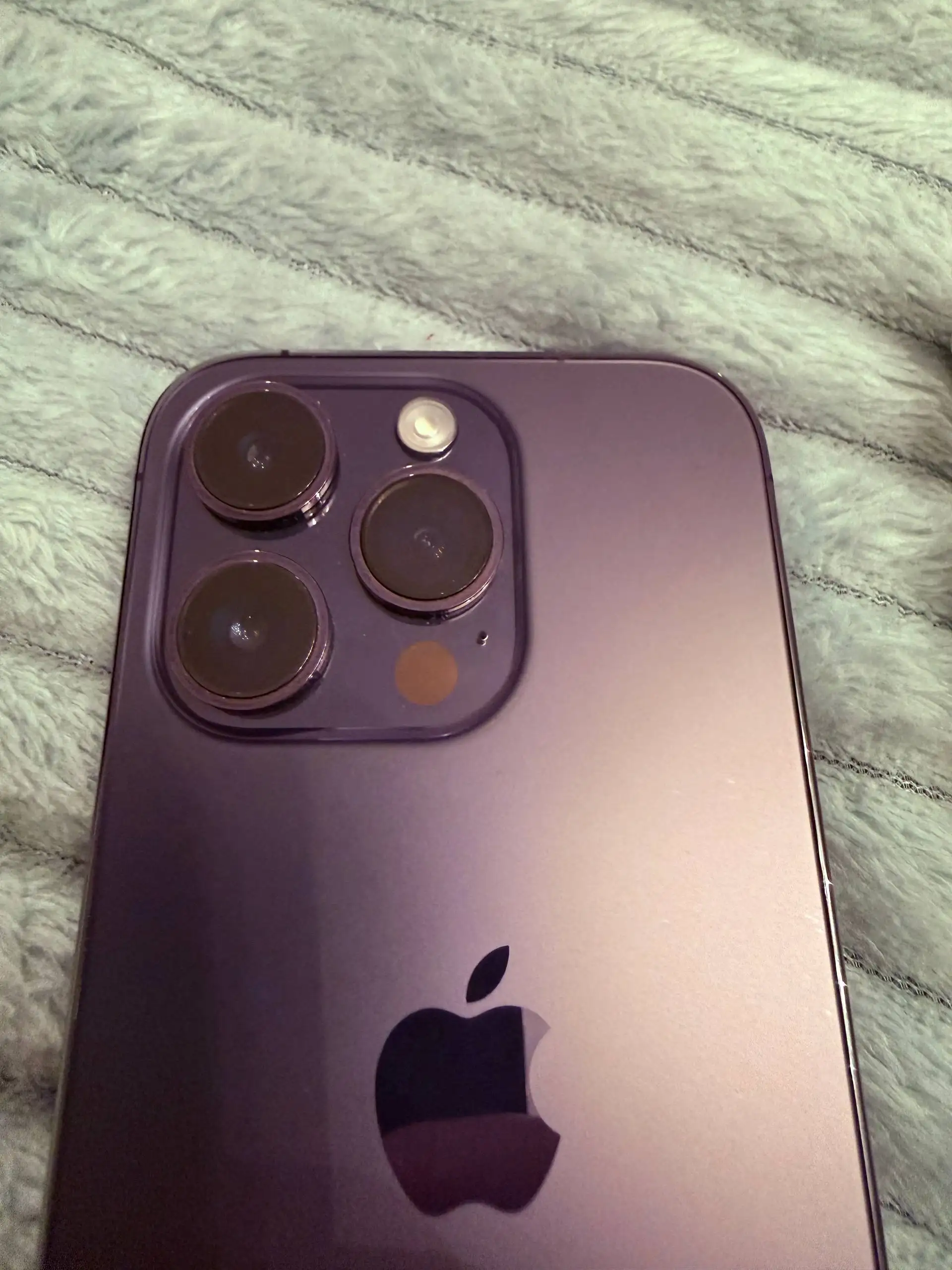 Продажа iPhone 14 Pro 256 ГБ фиолетовый - Смартфоны и телефоны (Электроника) в Балашиха