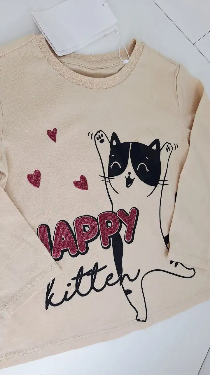 Свитшот с сердцами размер 92/98 - Детская одежда (Одежда) в Балашиха