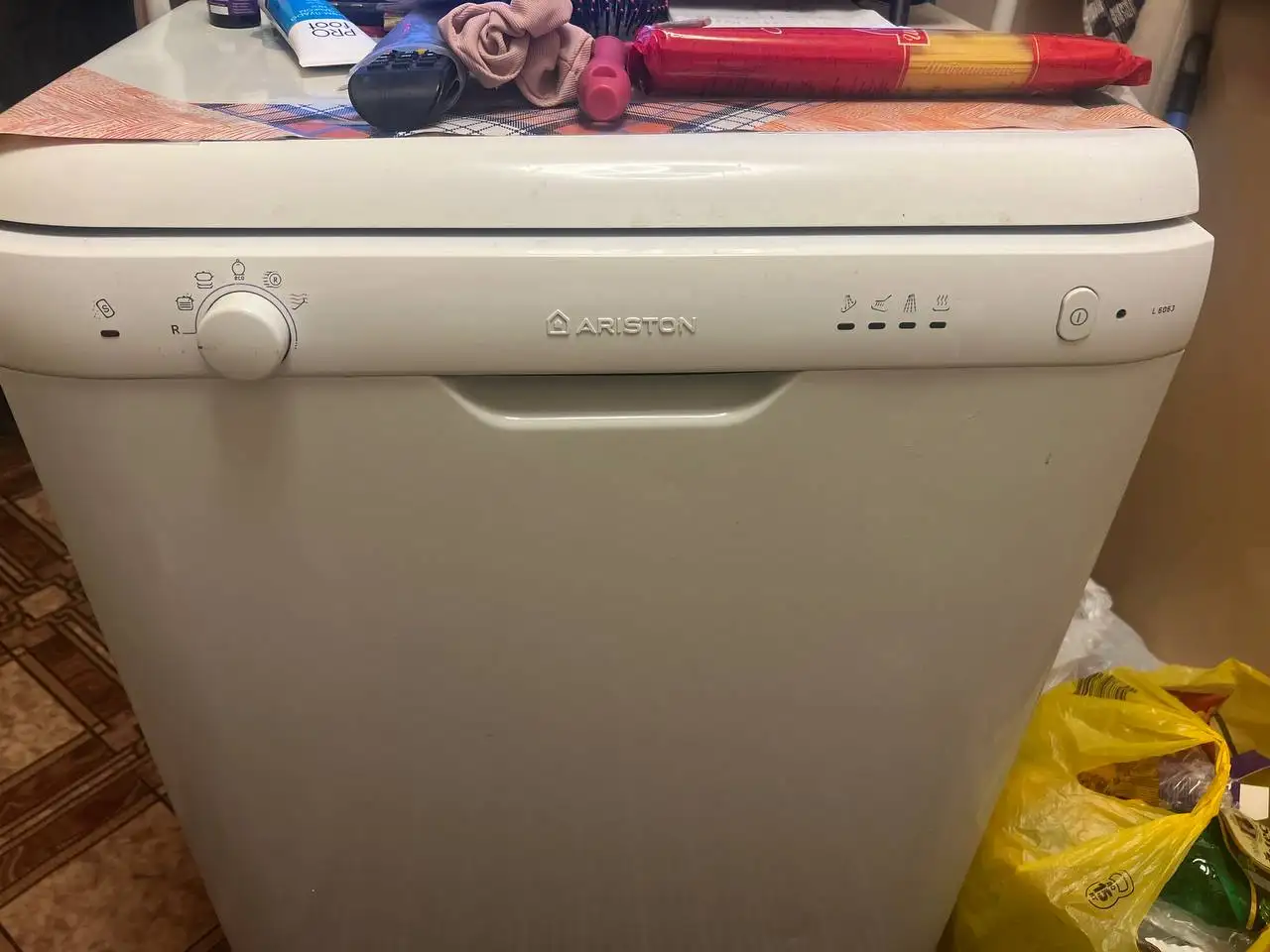 Посудомоечная машина Аристон в хорошем состоянии - Бытовая техника (Для дома и дачи) в Балашиха