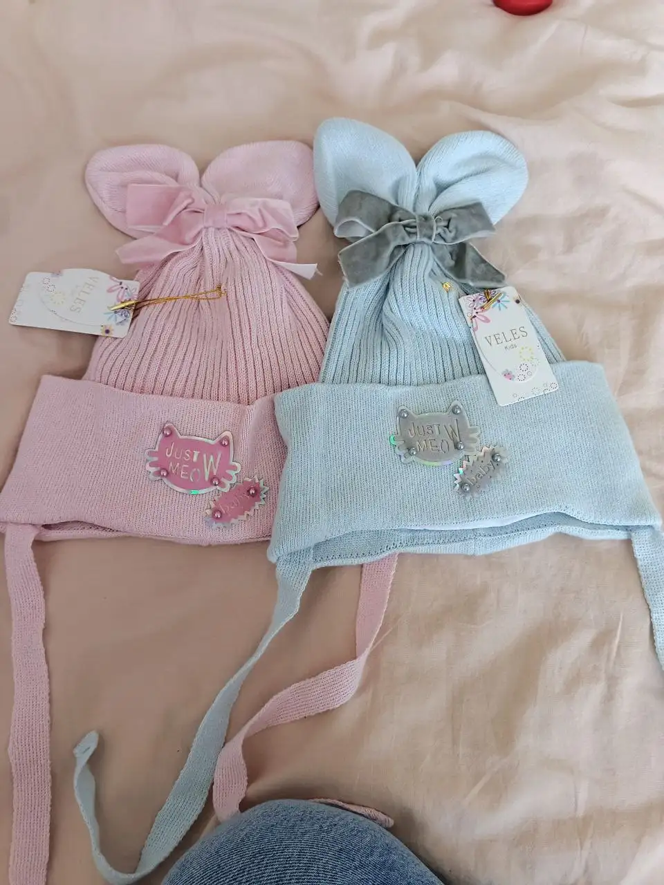 Шапки осень-весна б/у - Головные уборы (Одежда) в Балашиха