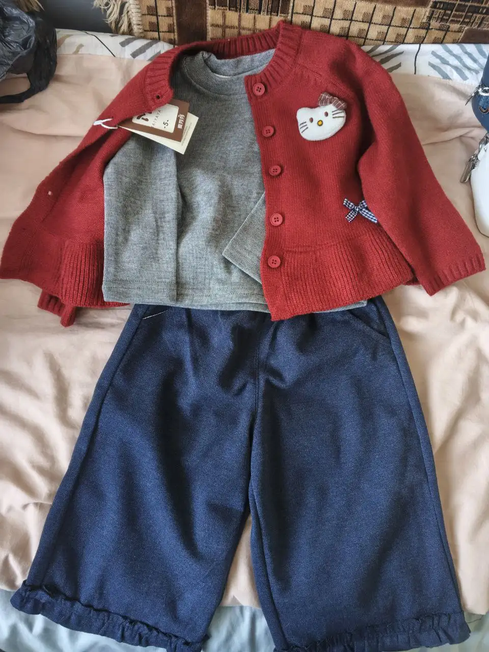 Новый теплый костюм для девочки рост 90 см - Детская одежда (Товары для детей) в Балашиха