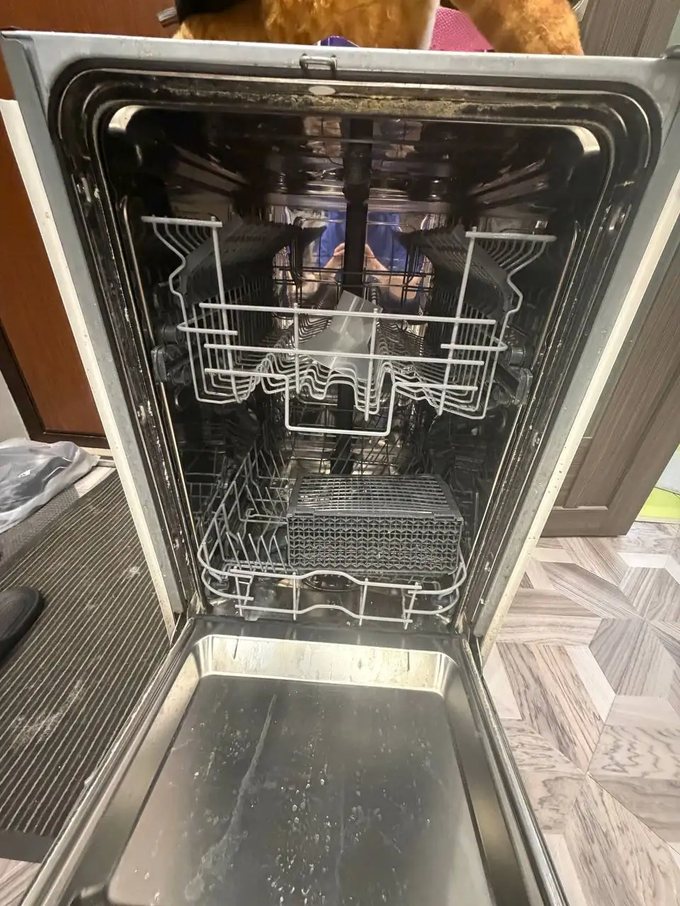 Посудомоечная машина встраиваемая 45 см на запчасти - Крупная бытовая техника (Электроника) в Балашиха