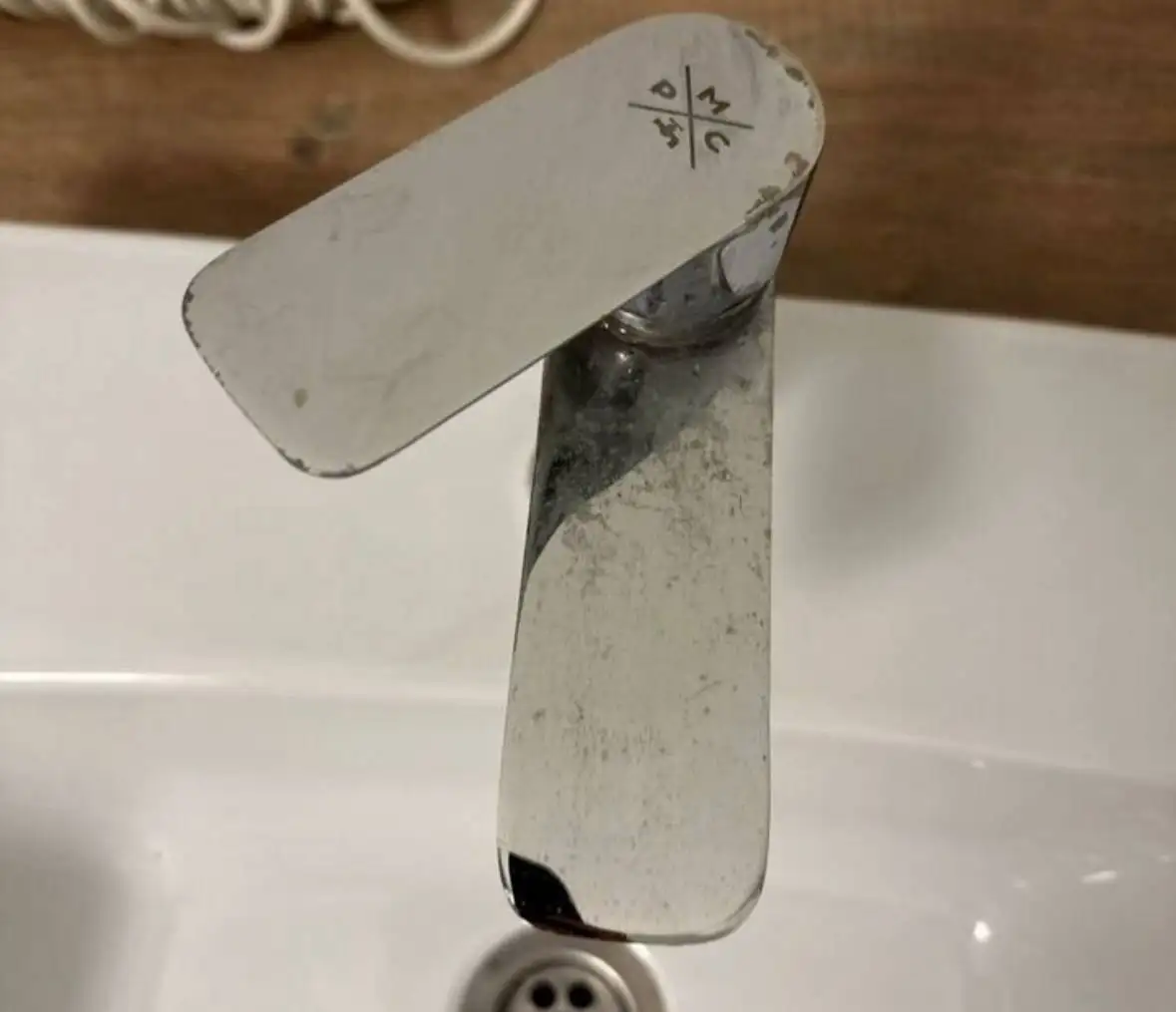 Раковина белая 50*43*10 б/у - Барахолка в Балашиха