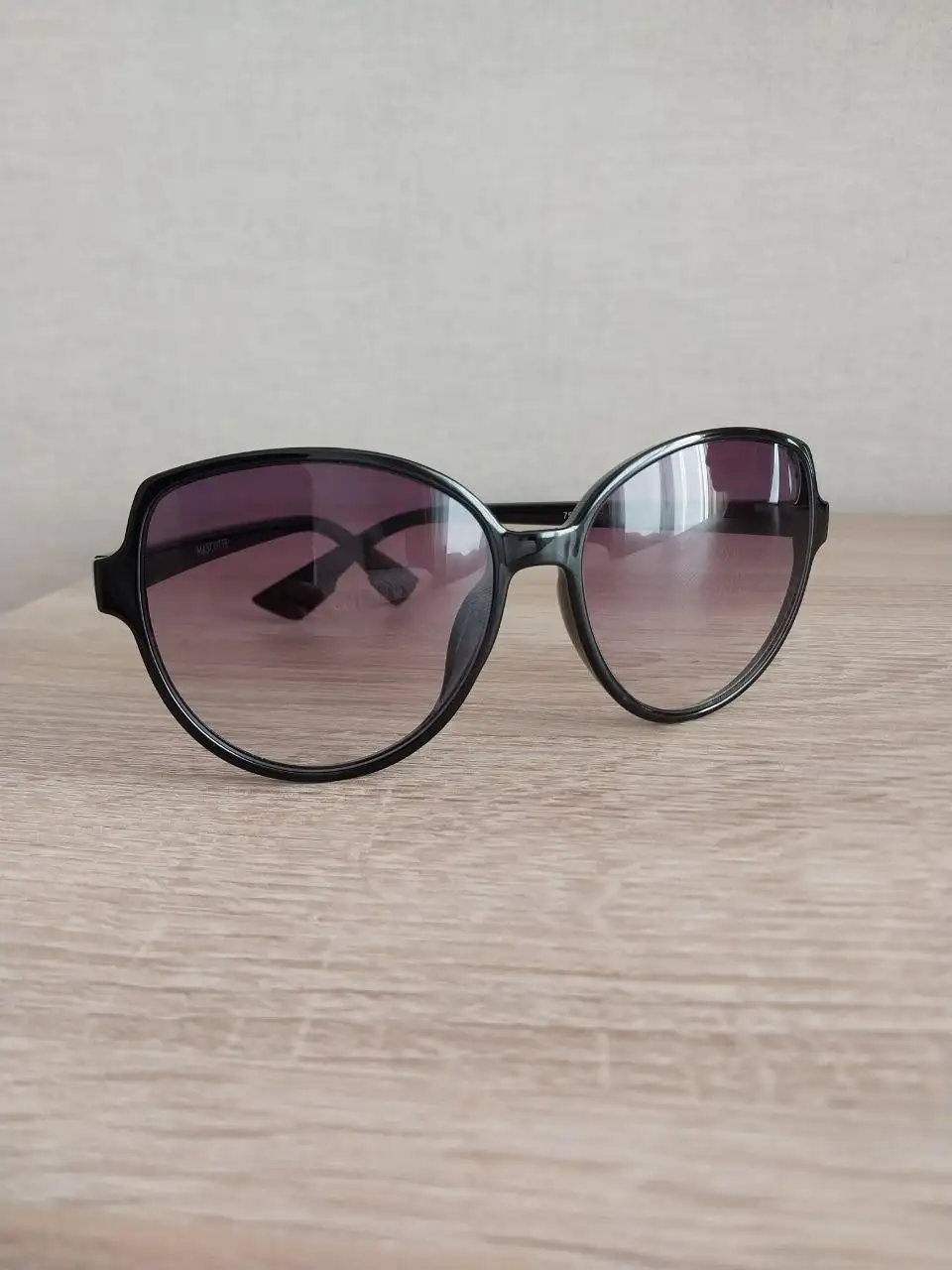 Солнцезащитные очки Mascotte новые - Очки (Барахолка) в Балашиха