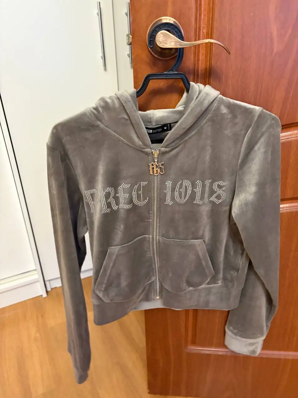 Кофта размер М - Верхняя одежда (Одежда) в Балашиха