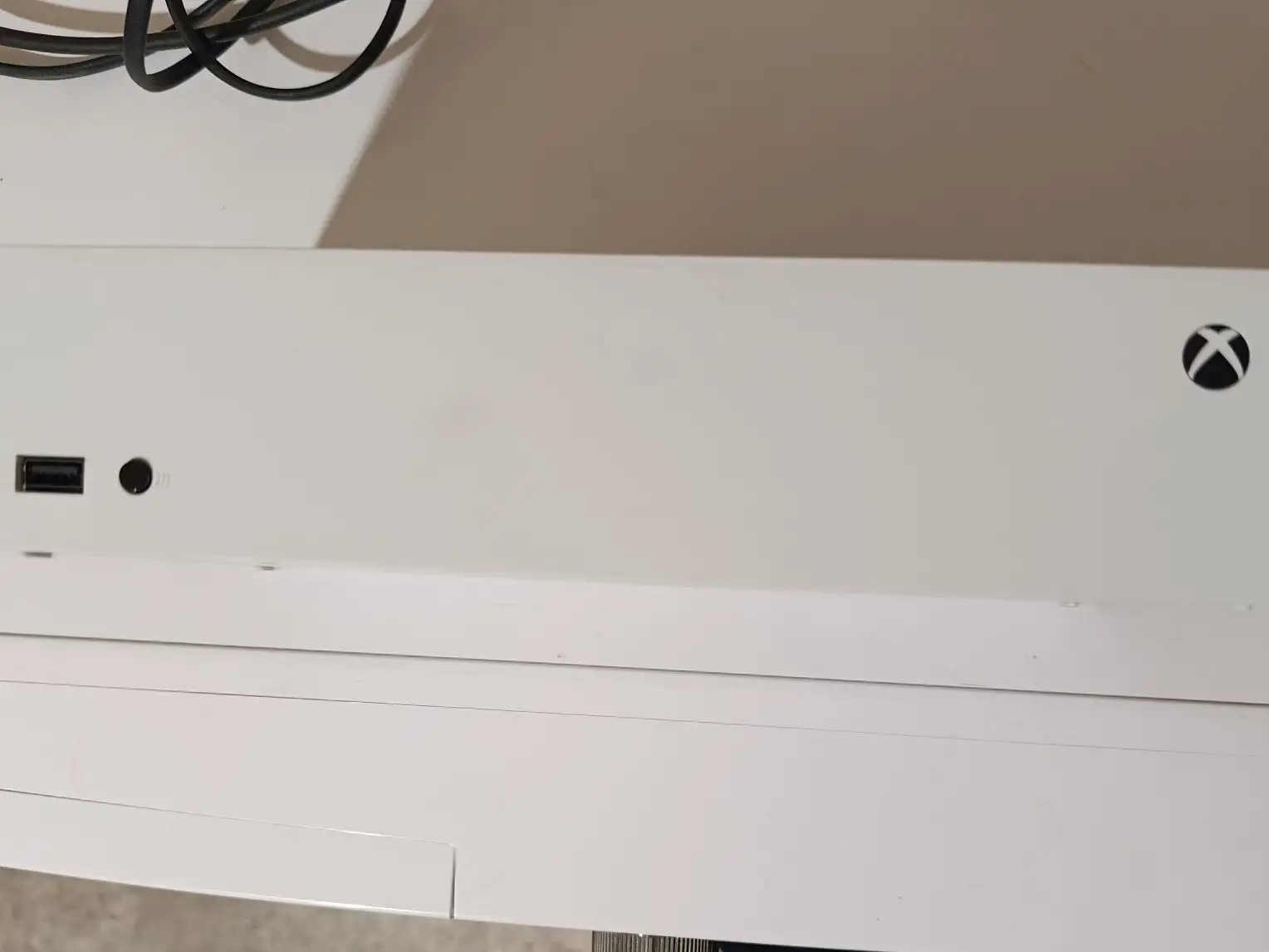 Продажа смарт-телевизора Konka A55 и XBox Series S - Электроника в Балашиха