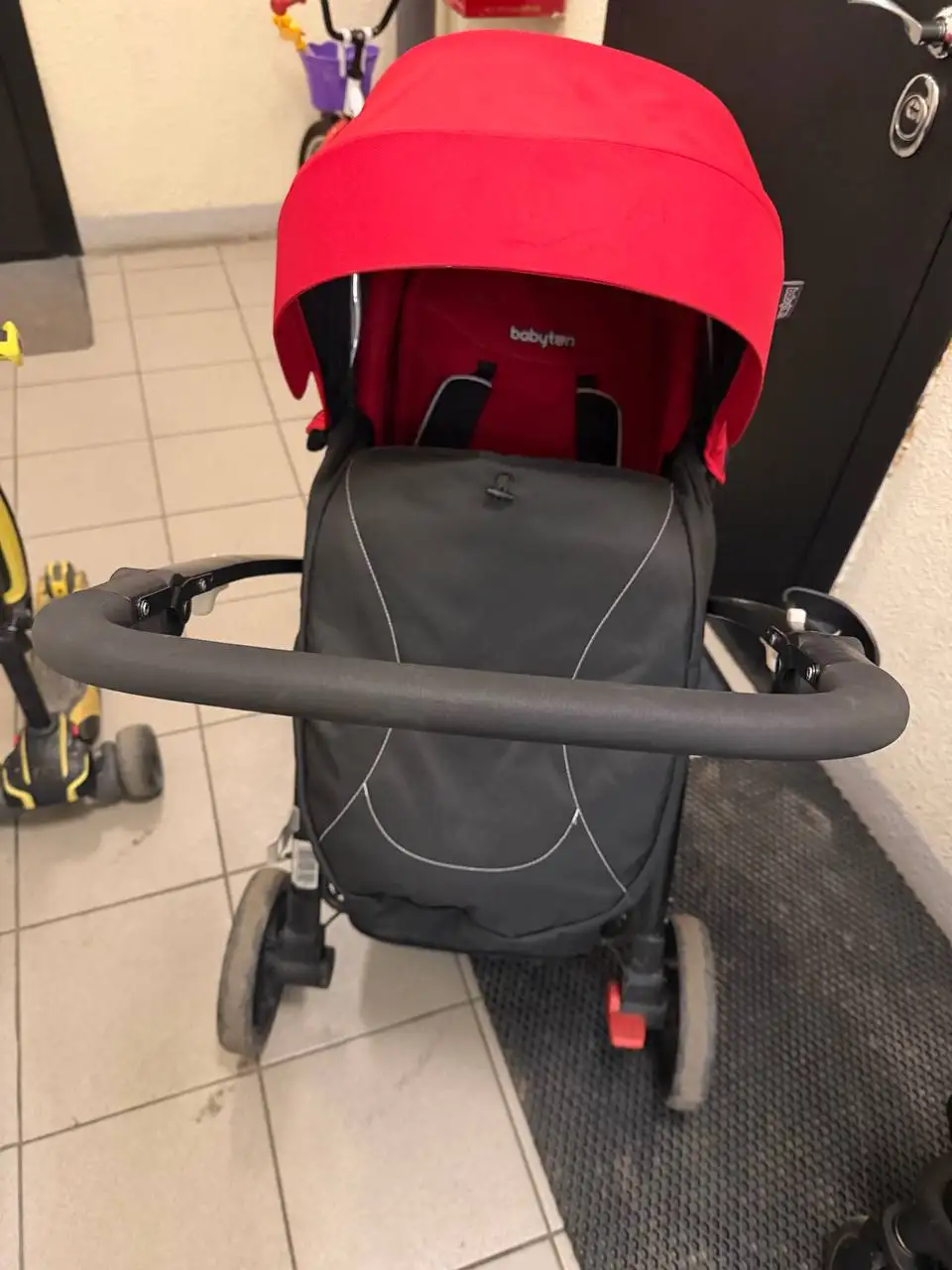 Прогулочная коляска реверсивный блок - Коляски (Товары для детей) в Балашиха