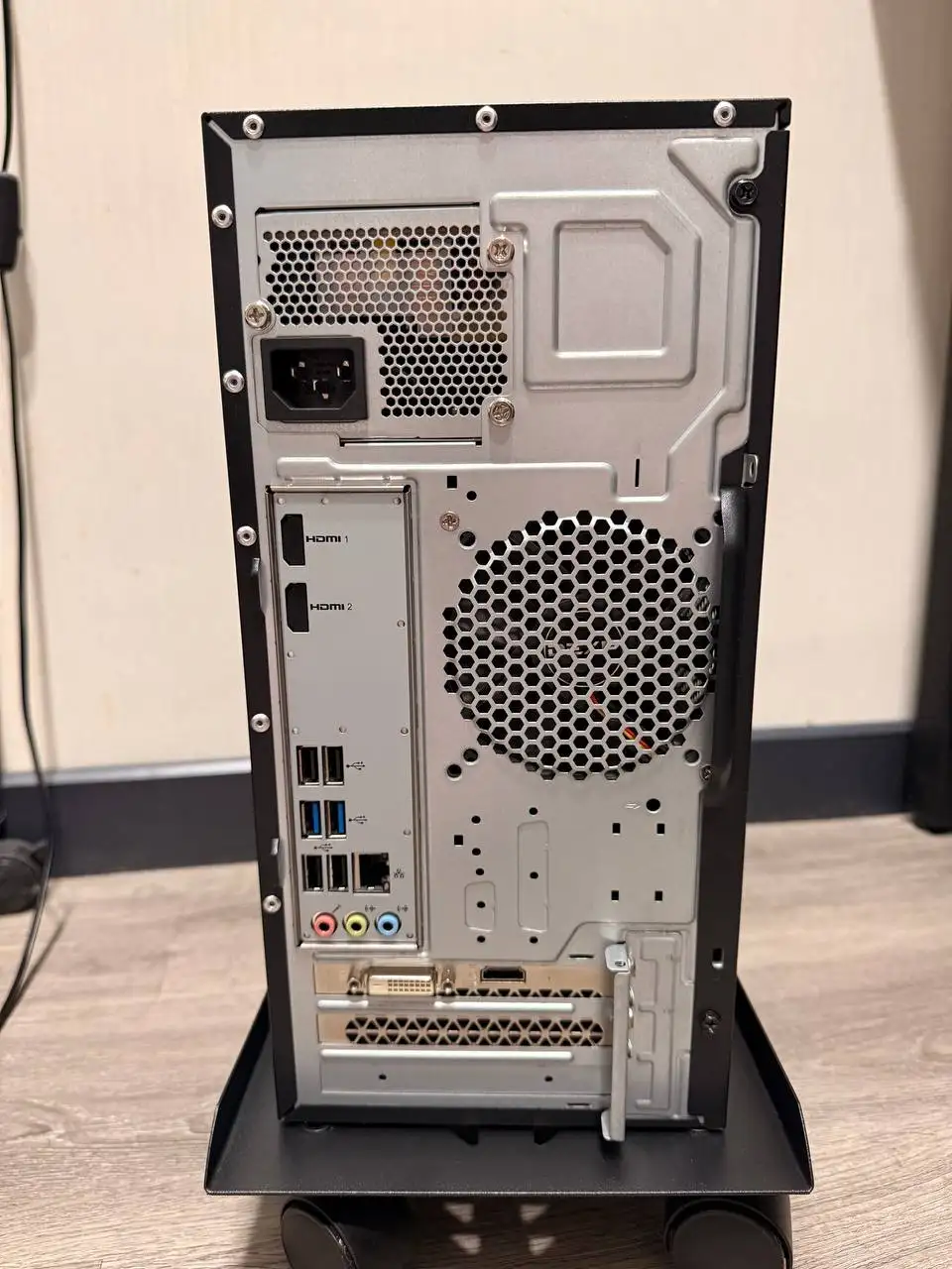 Продается ПК в отличном состоянии для игр и работы - Компьютеры и комплектующие (Электроника) в Балашиха