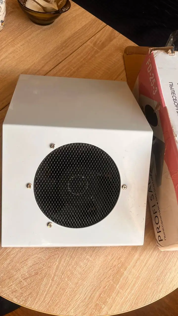 Продажа вытяжек для маникюра PROFISALON FD-25-3 - Красота и здоровье (Барахолка) в Балашиха