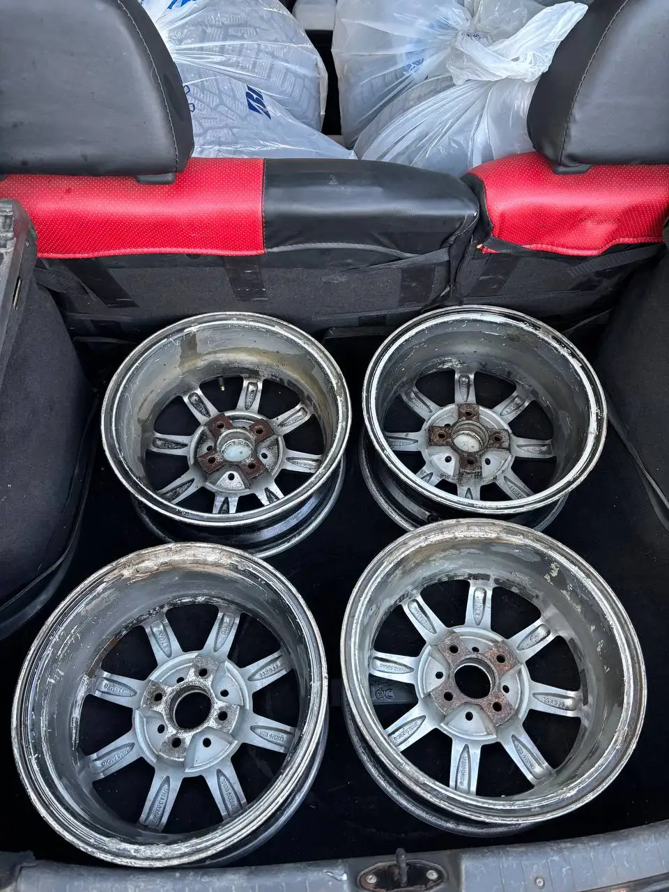 Комплект дисков R14 с Приоры - Диски (Авто) в Балашиха