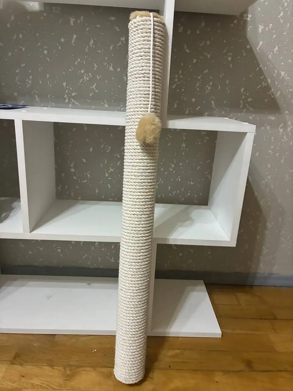 Отдам столбик когтеточку из джута - Товары для животных (Животные) в Балашиха