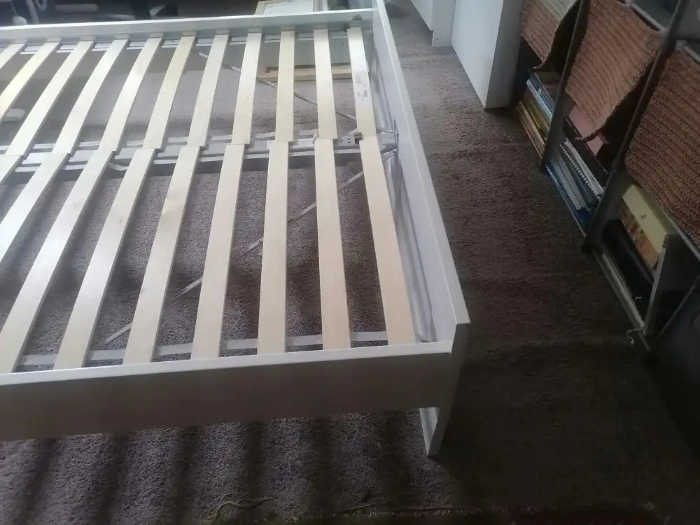 Кровать без матраса 200x140 - Барахолка в Балашиха