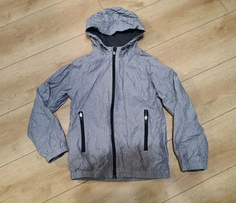 Ветровка Kiabi для детей - Барахолка в Балашиха