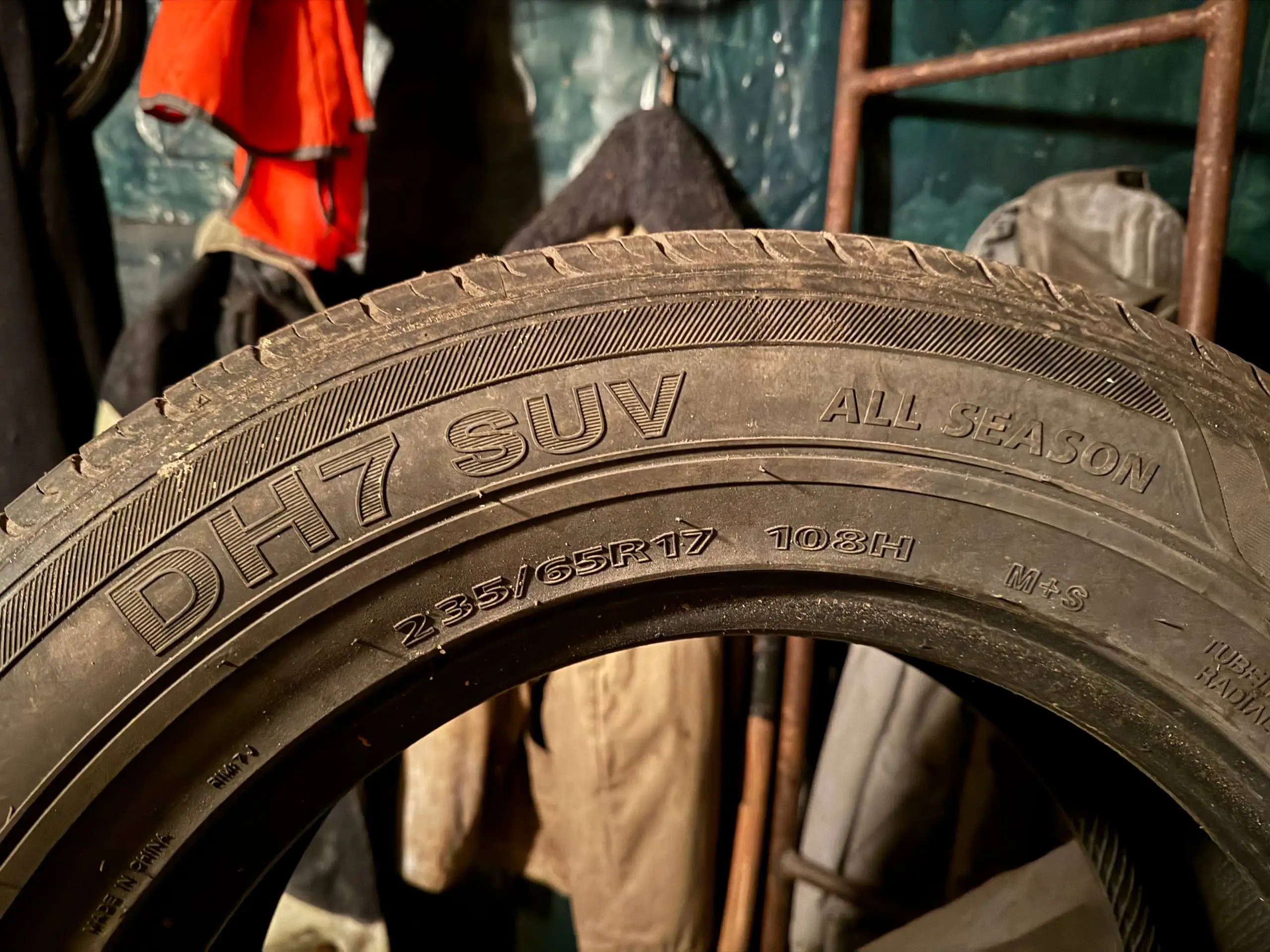 Продажа летней резины Delinte DH7 235/65 R17 - Шины и диски (Запчасти) в Балашиха