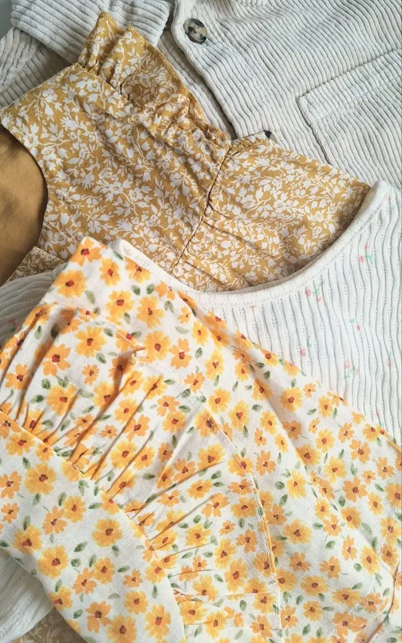 Платье H&M с цветочным узором - Женская одежда (Одежда) в Балашиха