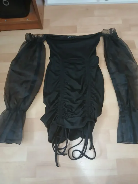 Продажа двух платьев от SHEIN и H&M - Рубашки в Балашиха