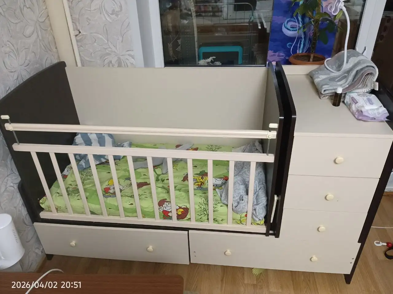 Детская кроватка с тумбой и маятником - Детская мебель (Барахолка) в Балашиха