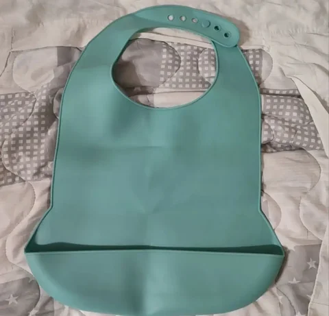 Нагрудник для взрослых из силикона - Мотоаксессуары в Балашиха