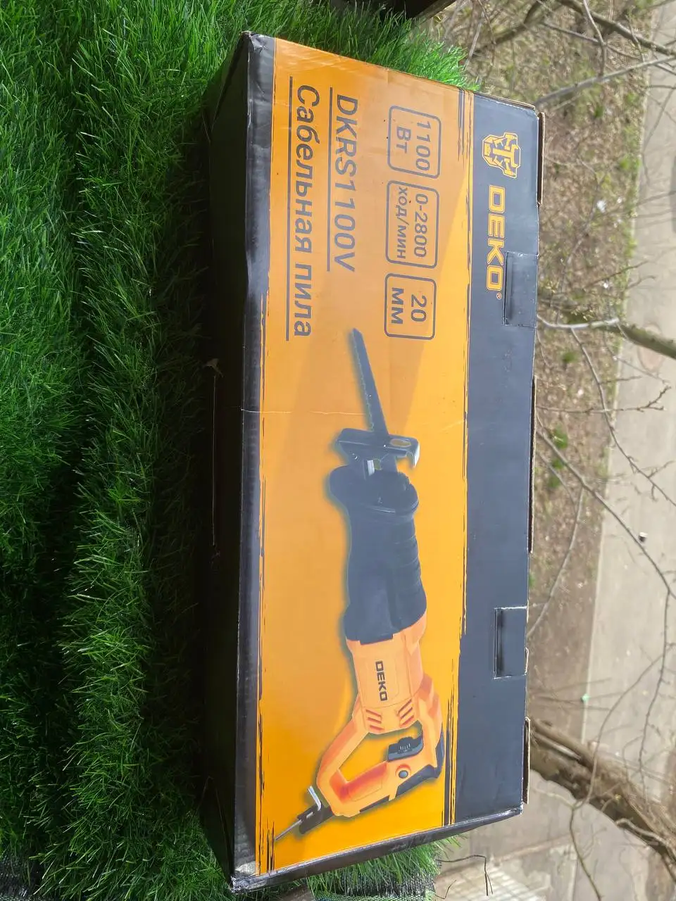 Продажа статуэтки, сабельной пилы и краскопульта DEKO - Барахолка в Балашиха