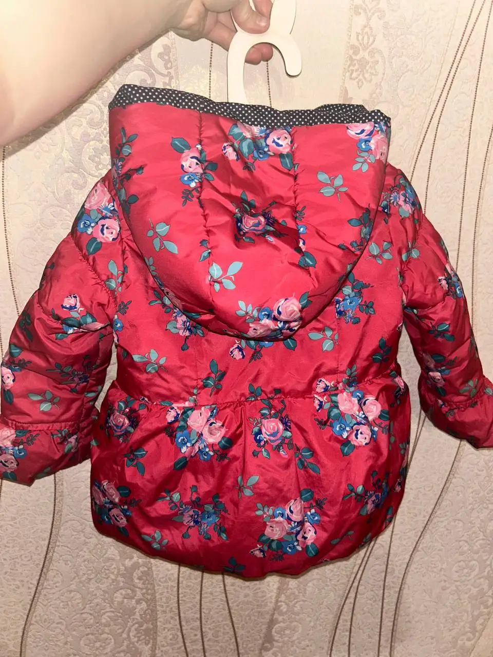 Детская одежда: куртка MotherCare и жилет Zara - Одежда (Товары для детей) в Балашиха