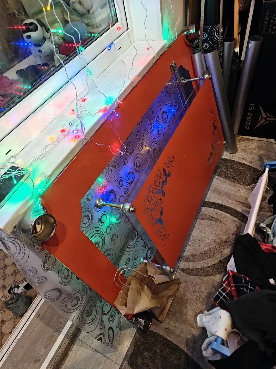 Стеклянный кухонный стол, разобранный - Для дома и дачи в Балашиха