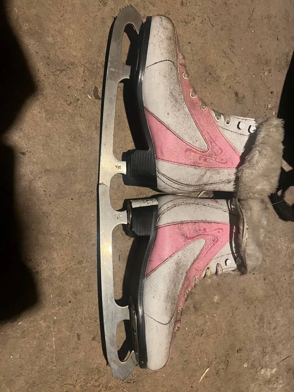 Пыльные шины - Шины (Авто) в Балашиха