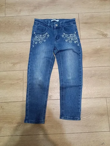 Джинсы Zarina р-116 см - частное объявление в Балашиха