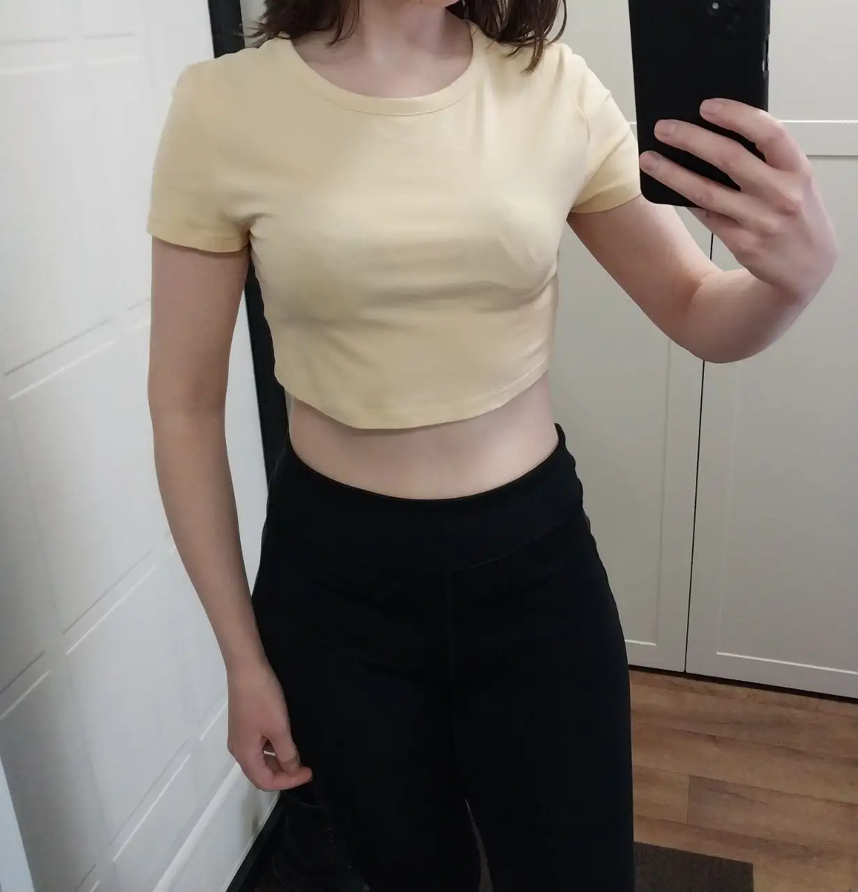 Новые укороченные футболки H&M - Женская одежда (Одежда) в Балашиха