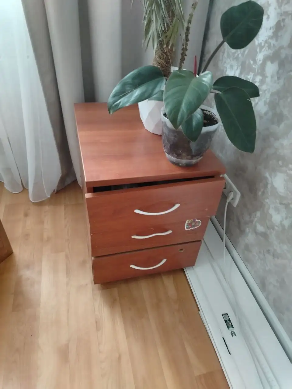 Отдам бесплатно: крепкая дачная мебель - Для дома и дачи в Ольгино