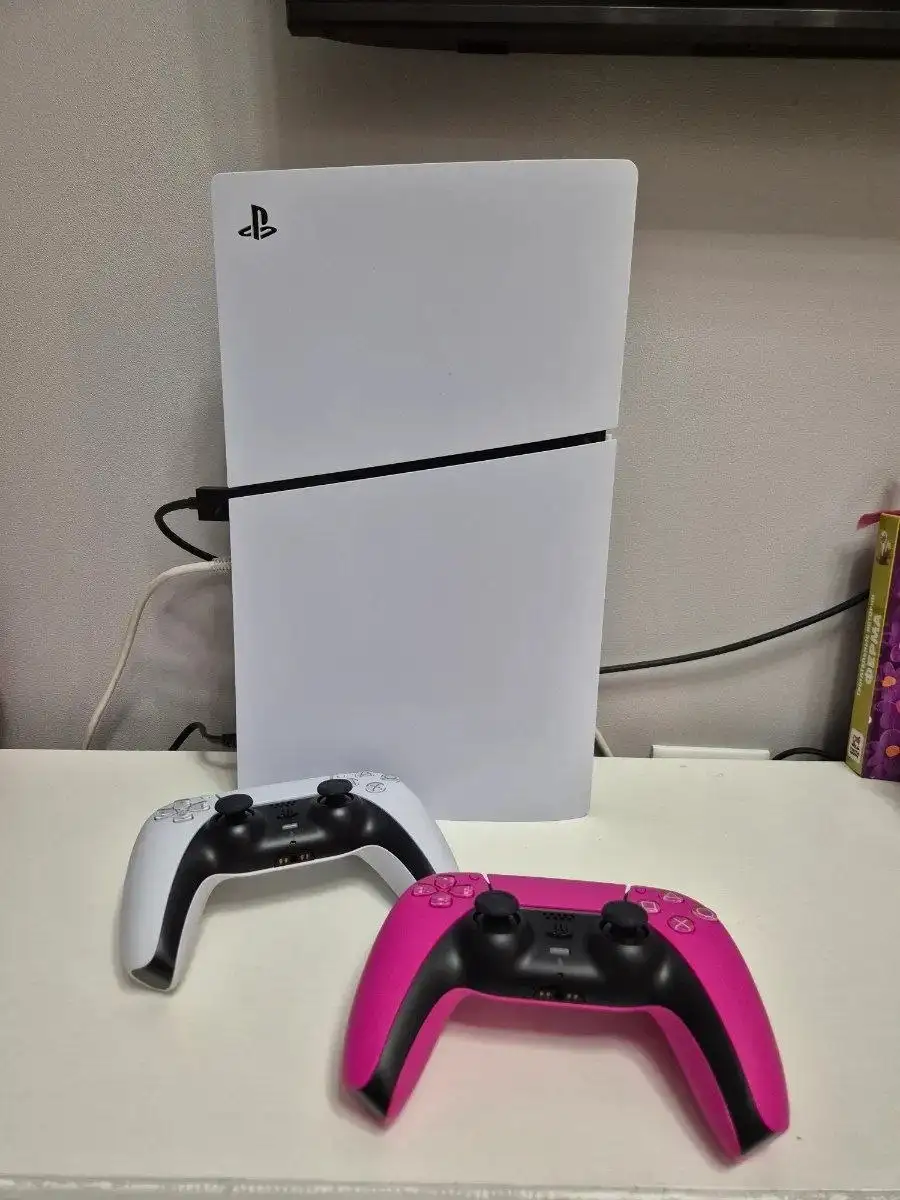 Sony PlayStation 5 Slim с дисководом - Игровые приставки (Электроника) в Балашиха