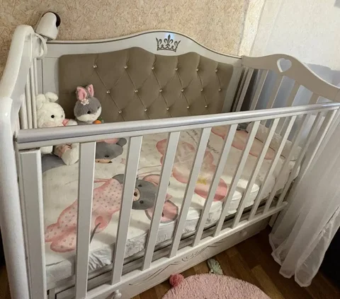 Детская кроватка с маятником из массива березы - Спорт и активный отдых в Балашиха