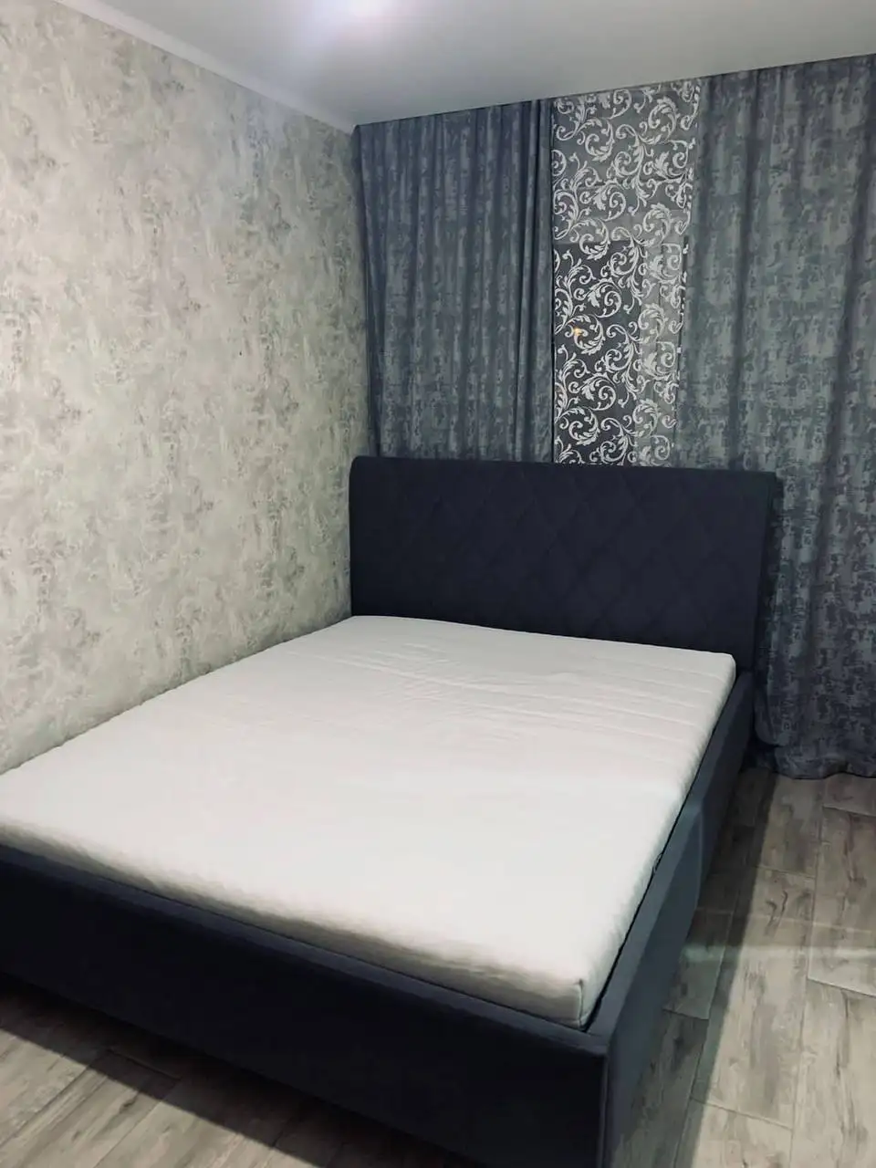 Кровать двуспальная с подъемным механизмом 220х170х40 - Для дома и дачи в Балашиха