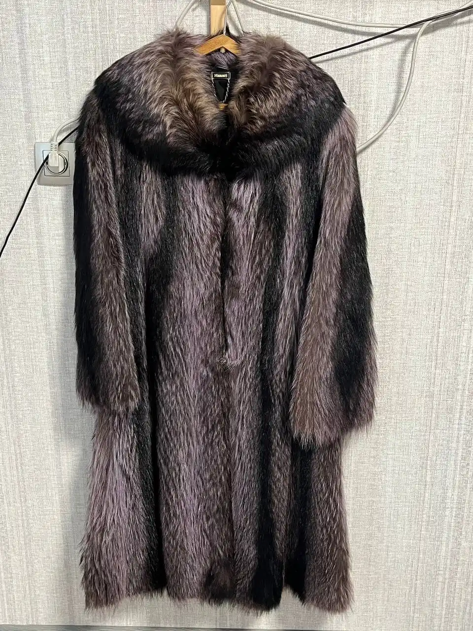 Продам две натуральные шубы - частное объявление в Новосибирск