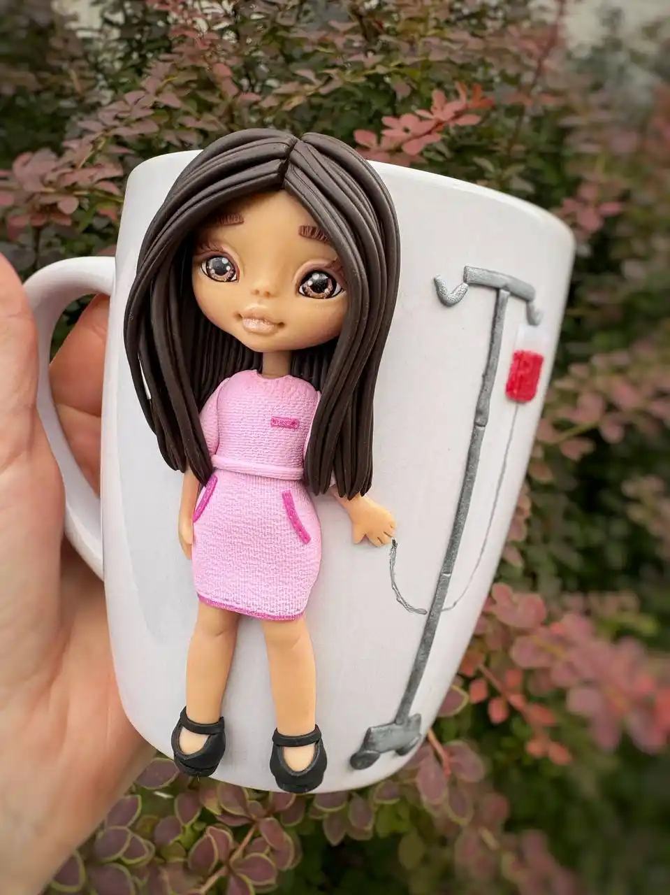 Кружки с декором из полимерной глины