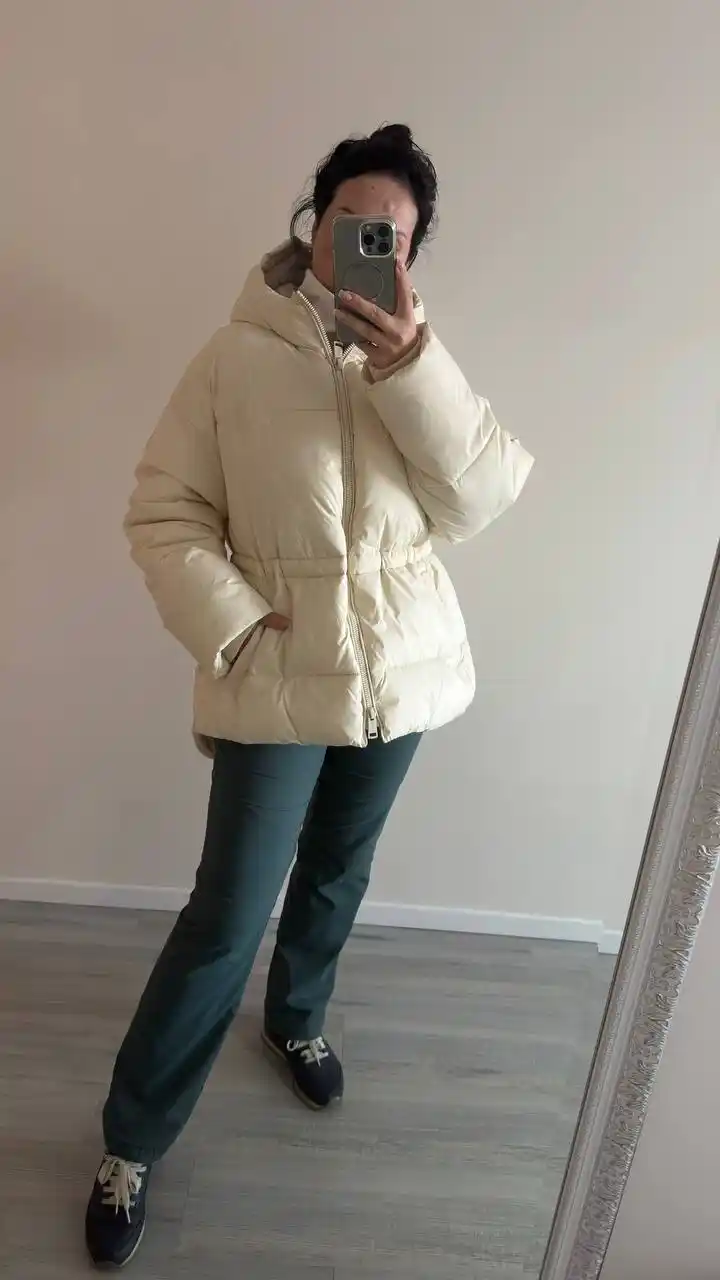 Новая куртка GUESS размер L