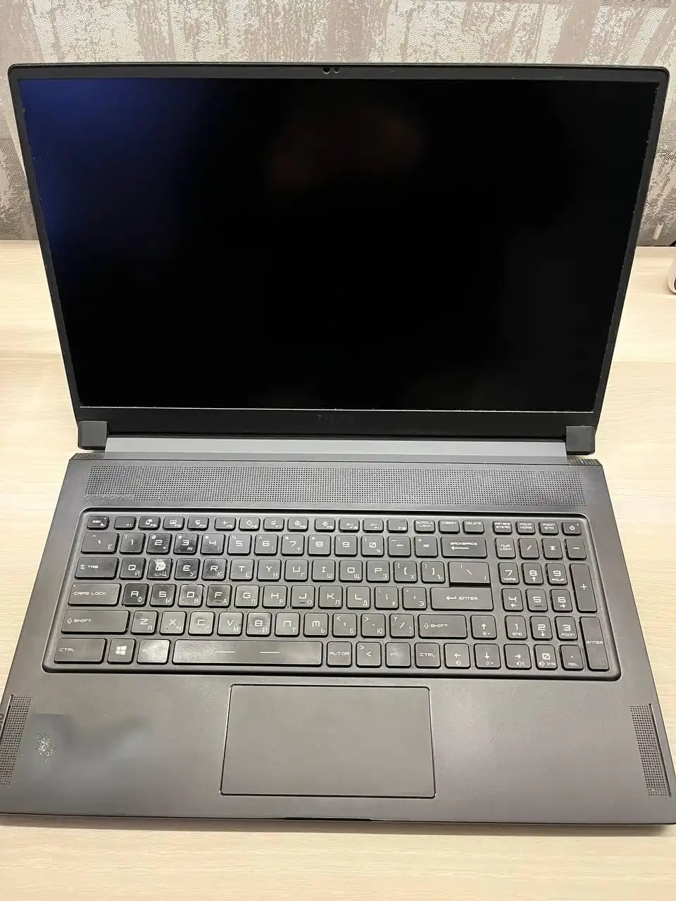 Продам мощный игровой ноутбук MSI GS76 Stealth